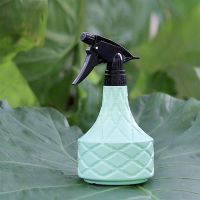 Plastic Spray Bottle Plant Mister Adjustable Nozzle (Color: Green)